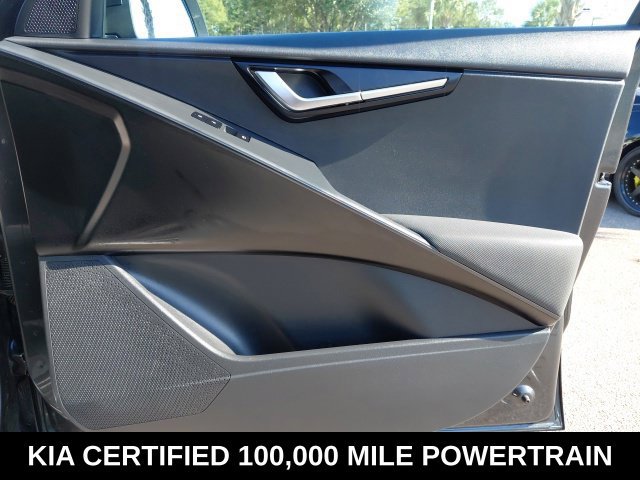 Certified 2024 Kia Niro LX FWD image 23