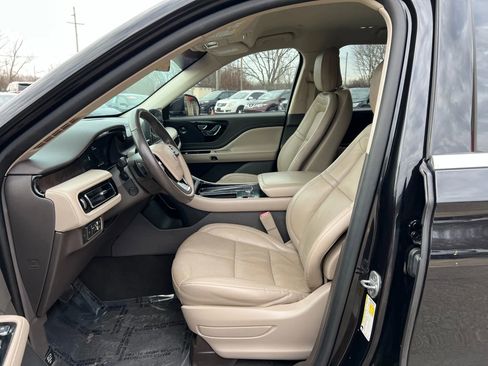 Used 2020 Lincoln Aviator Reserve image 15