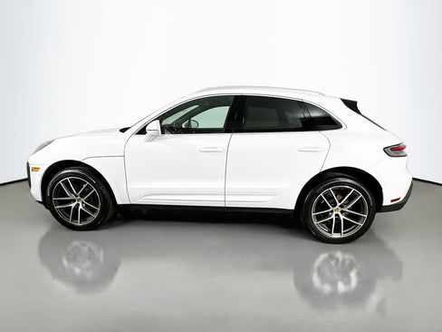 Certified 2023 Porsche Macan w/ Premium Package Plus AWD/4WD image 2