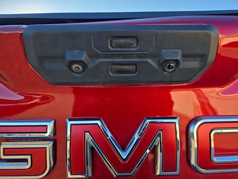 Used 2022 GMC Sierra 2500 SLT w/ X31 Off-Road Package image 15