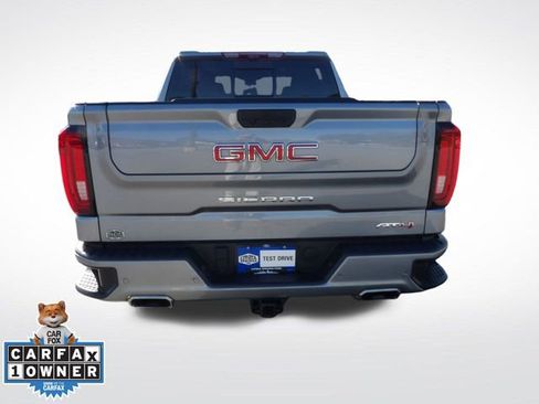 Used 2025 GMC Sierra 1500 AT4 w/ AT4 Premium Package image 9