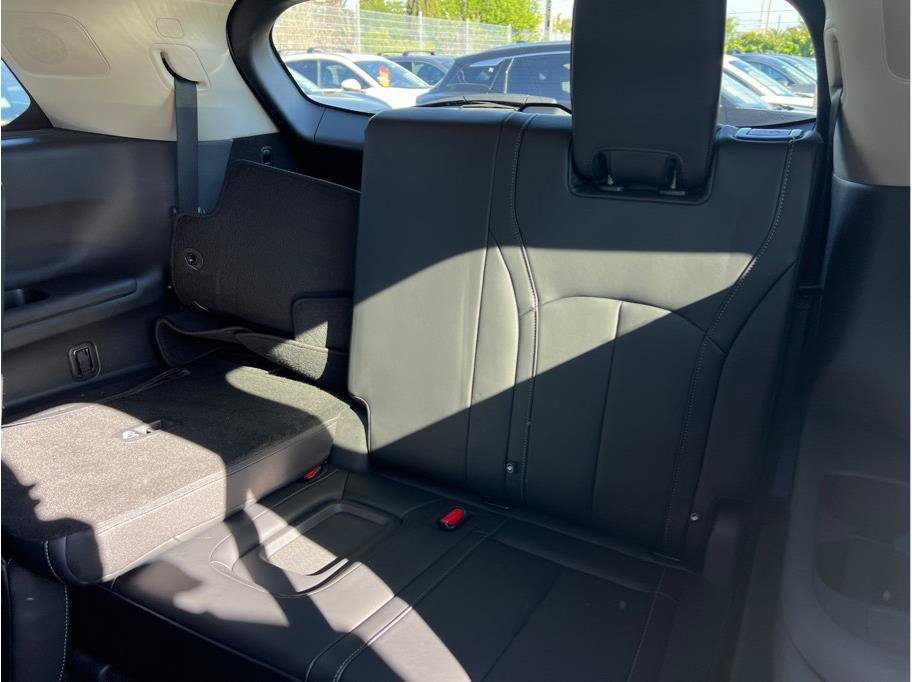 Used 2023 INFINITI QX60 Luxe AWD/4WD image 11