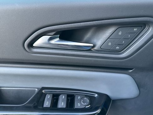 Used 2024 Honda Prologue Touring image 11