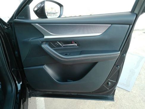 Used 2024 MAZDA CX-90 3.3 Turbo w/ Premium Package image 22