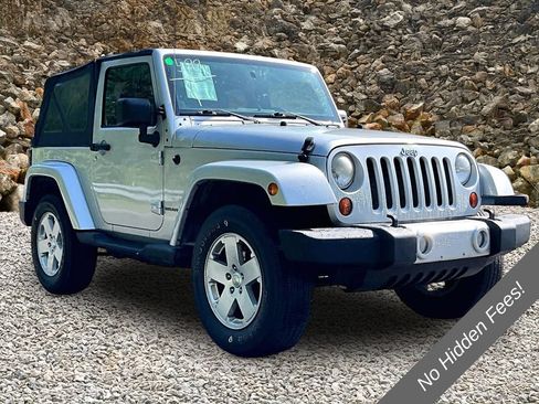 Used 2012 Jeep Wrangler Sahara w/ Dual Top Group AWD/4WD image 10