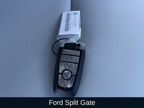 Used 2025 Ford Expedition Active image 19