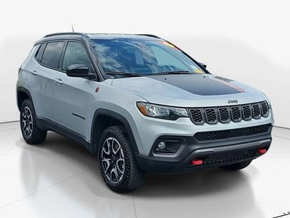 Used 2025 Jeep Compass Trailhawk