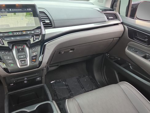 Certified 2022 Honda Odyssey Elite image 14