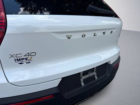 Used 2023 Volvo XC40 Recharge Ultimate AWD/4WD image 30