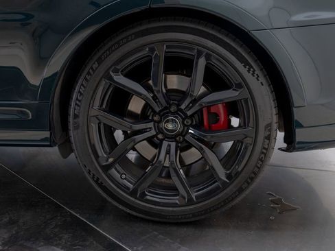 Used 2020 Land Rover Range Rover Sport SVR image 65