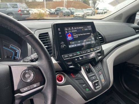 Used 2019 Honda Odyssey EX-L image 24