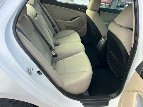 Used 2013 Kia Optima LX w/ Convenience Pkg image 18