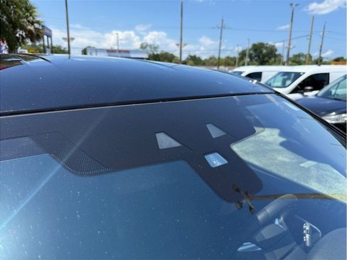 Used 2019 Land Rover Discovery Sport SE AWD/4WD image 12