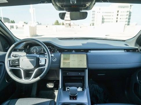 Certified 2024 Land Rover Discovery Sport Dynamic SE image 13