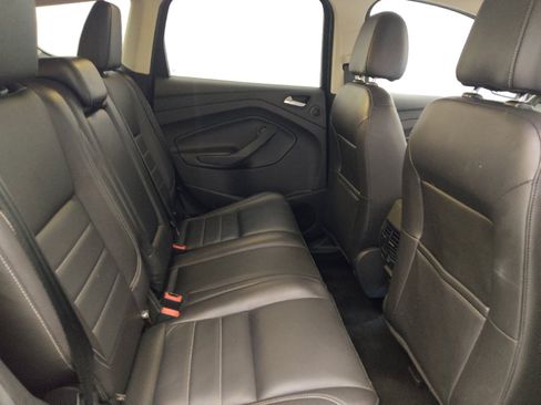 Used 2016 Ford Escape Titanium w/ Equipment Group 301A AWD/4WD image 19