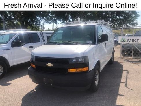Used 2018 Chevrolet Express 2500 w/ Safety Package RWD image 2