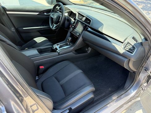 Used 2020 Honda Civic Sport image 28