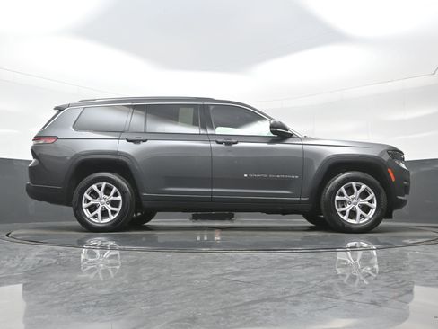 Used 2022 Jeep Grand Cherokee L Limited image 33