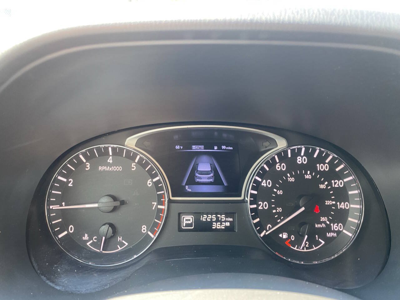 Used 2015 Nissan Pathfinder Platinum w/ Cargo Package FWD image 29