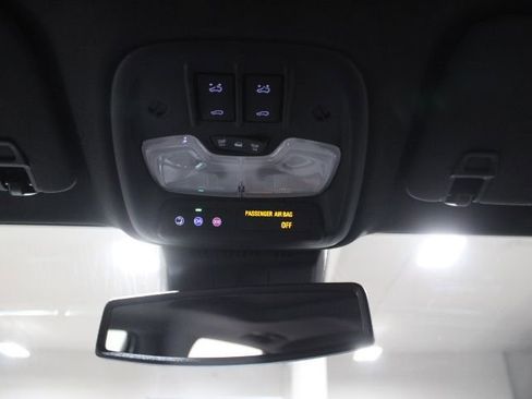 New 2026 GMC Canyon AT4 w/ Technology Plus Package AWD/4WD image 40