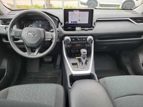 Used 2025 Toyota RAV4 XLE w/ Convenience Package FWD image 15