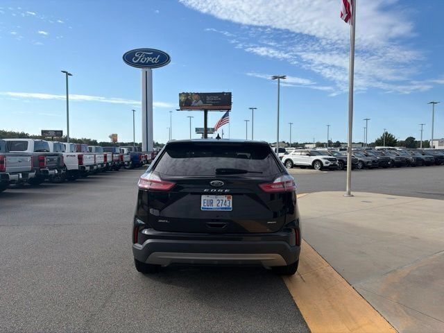 Used 2024 Ford Edge SEL AWD/4WD image 4