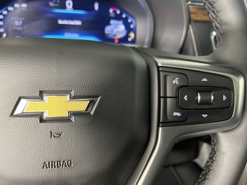 Used 2024 Chevrolet Tahoe Premier w/ Premium Package RWD image 32