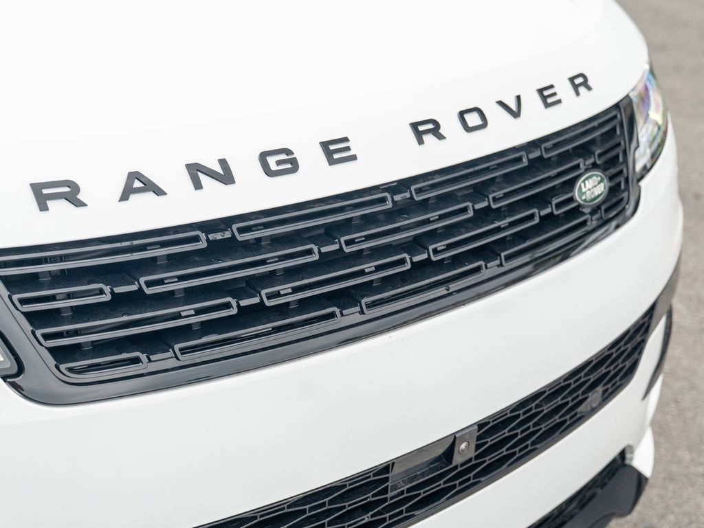 New 2026 Land Rover Range Rover Sport Dynamic SE AWD/4WD image 15