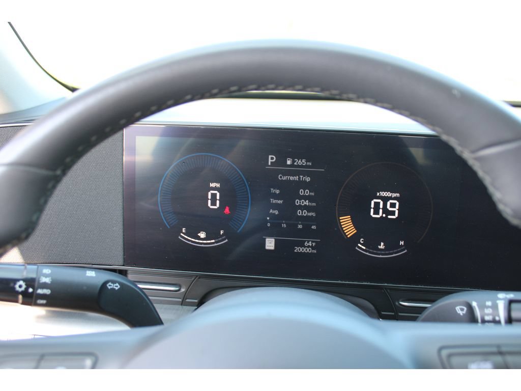 Used 2024 Hyundai Kona SEL AWD/4WD image 17