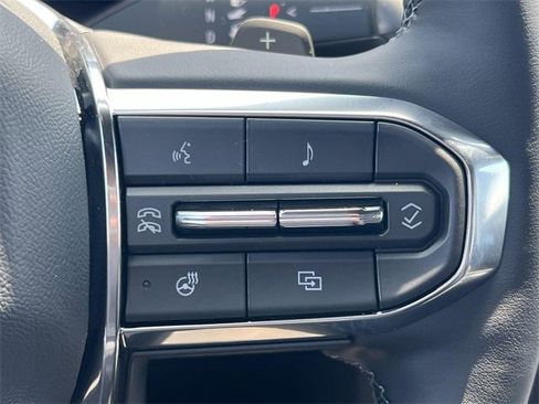 New 2025 GMC Acadia Elevation image 14