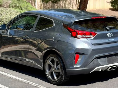 Used 2021 Hyundai Veloster 2.0 image 6