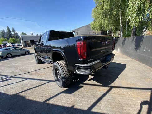 Used 2020 GMC Sierra 2500 Denali w/ Denali Ultimate Package AWD/4WD image 4