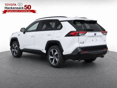 Used 2023 Toyota RAV4 SE w/ Weather & Moonroof Package AWD/4WD image 3