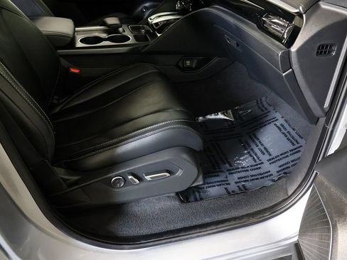 Used 2023 Acura MDX SH-AWD w/ Technology Package image 36