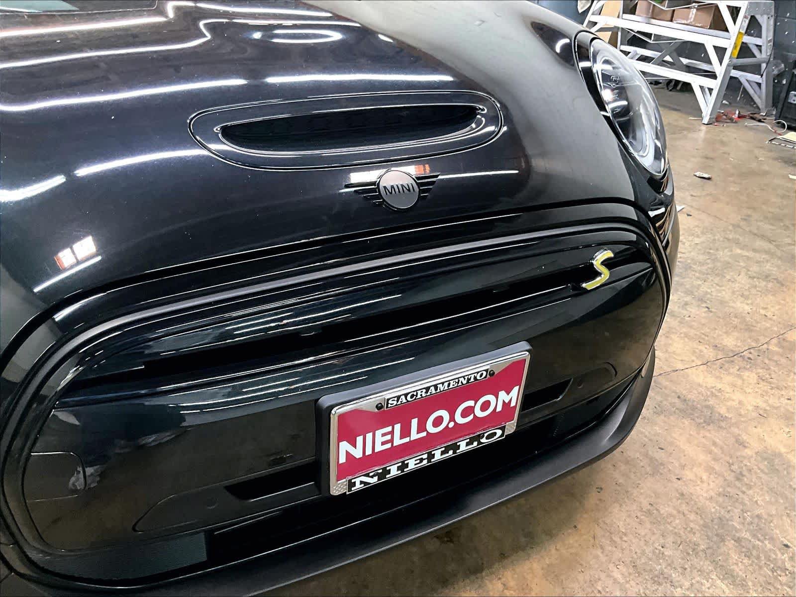 Used 2024 MINI Cooper SE FWD image 34