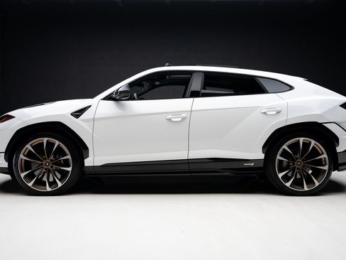 Used 2024 Lamborghini Urus S AWD/4WD image 17