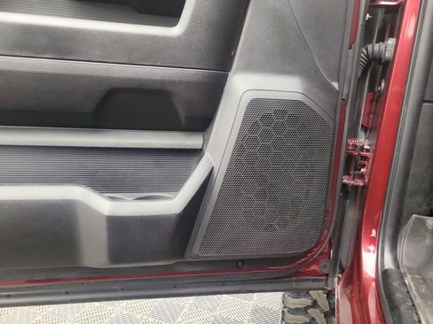 Used 2018 RAM 2500 Laramie w/ Sport Appearance Group image 21