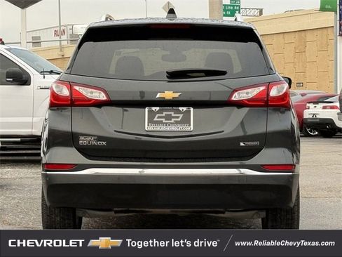 Used 2018 Chevrolet Equinox Premier image 7