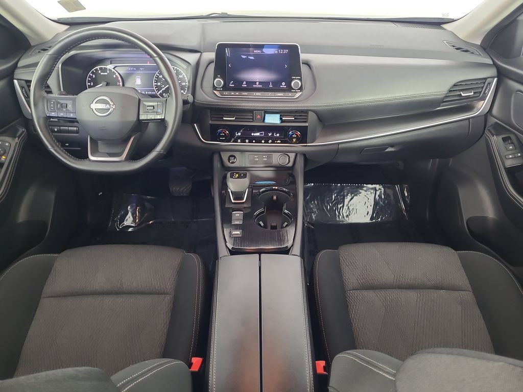 Used 2025 Nissan Rogue SV FWD image 23