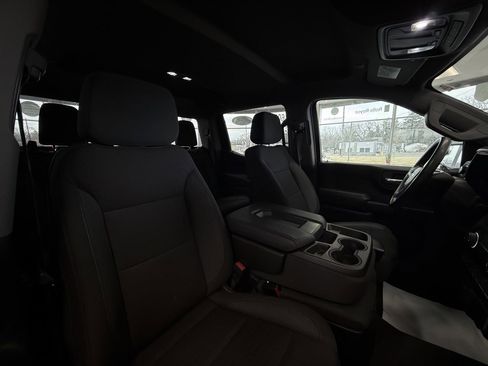 Used 2023 Chevrolet Silverado 1500 Custom Trail Boss image 34