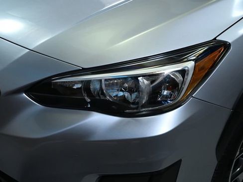 Used 2019 Subaru Crosstrek 2.0i Premium w/ Popular Package #3 image 14