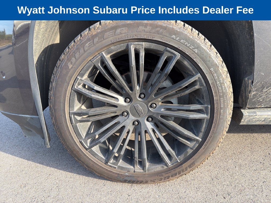 Used 2017 Cadillac Escalade ESV Premium Luxury AWD/4WD image 2