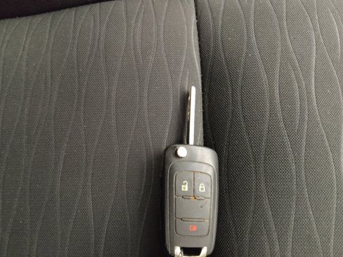 Used 2016 Buick Encore FWD image 32