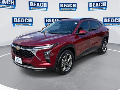Used 2025 Chevrolet Trax LT w/ Driver Confidence Package