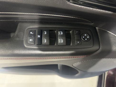 Used 2025 Dodge Durango GT AWD/4WD image 18