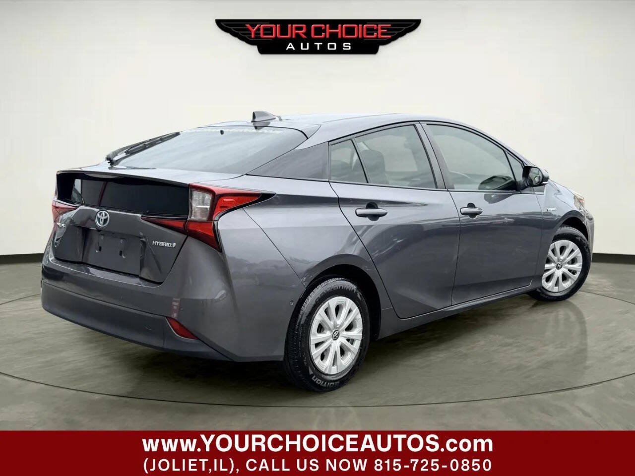Used 2022 Toyota Prius LE FWD image 7