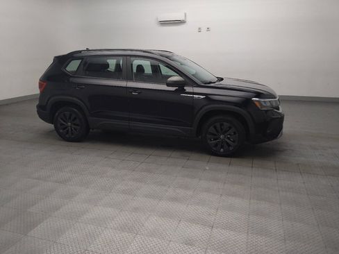 Used 2022 Volkswagen Taos S FWD image 11
