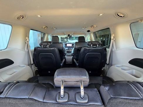 Certified 2022 Chrysler Pacifica Touring-L FWD image 24