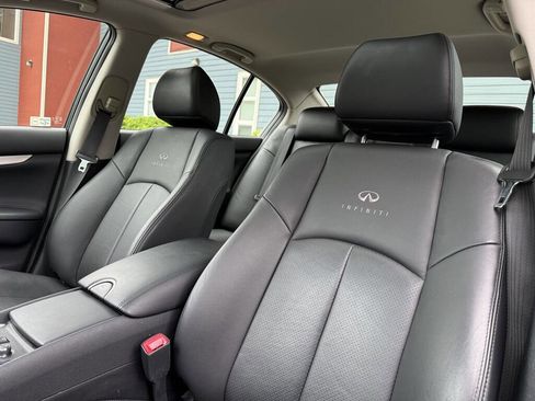 Used 2010 INFINITI G37 x Sedan w/ Premium Pkg AWD/4WD image 17