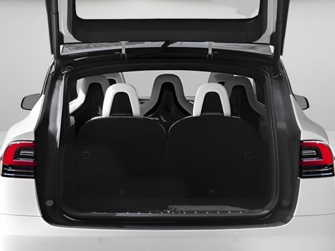 Used 2017 Tesla Model X 75D image 13